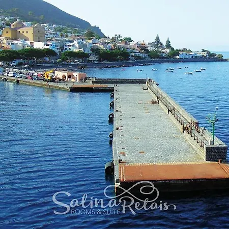 Salinarelais Rooms&suite Alojamento de Acomodação e Pequeno-almoço Malfa (Salina)