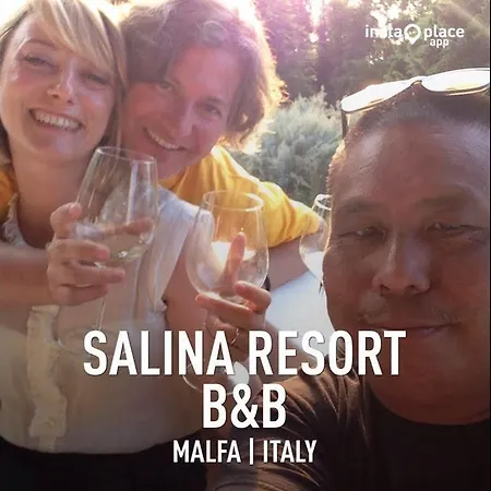 Bed and Breakfast Salinarelais Rooms&suite Malfa (Salina)
